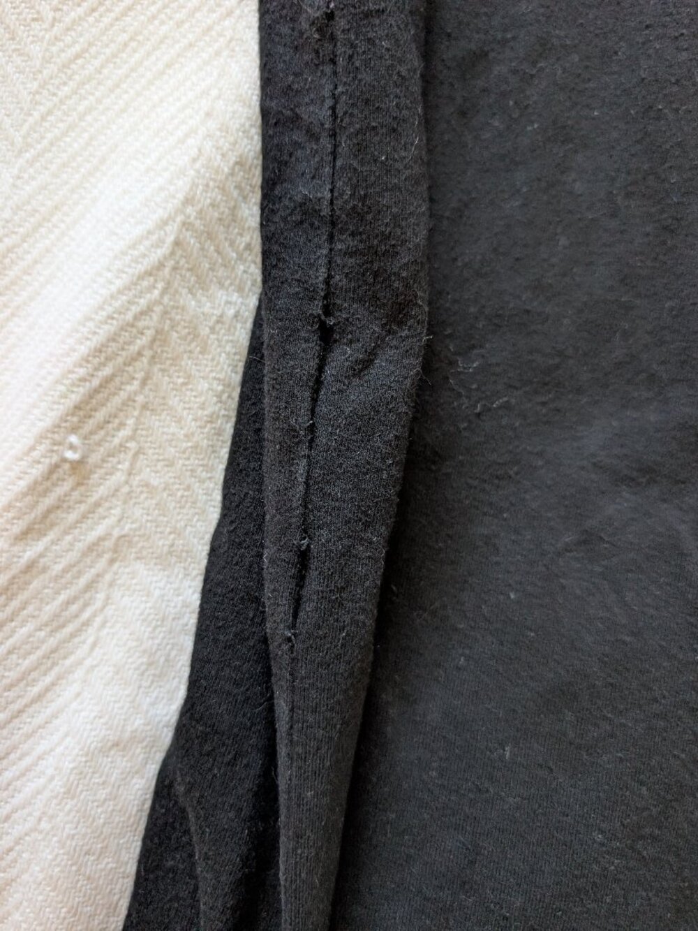 Basic skirt from the old styles of Forever 21 - Picture 3 of 5